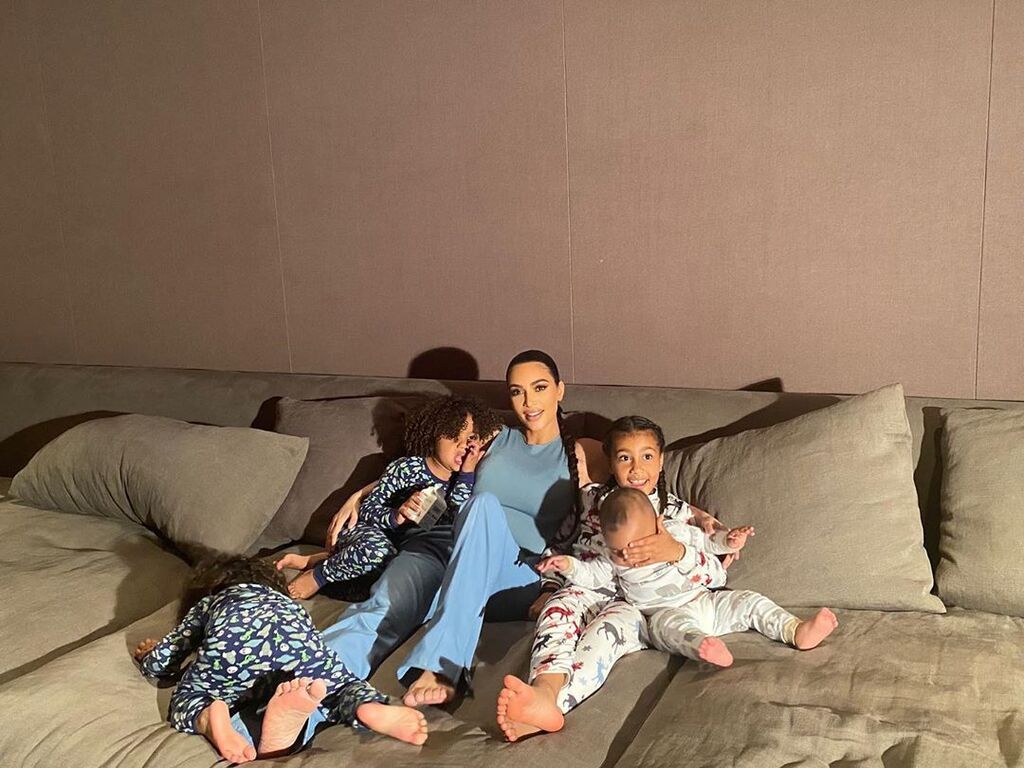 Τα πιο ακριβά πράγματα που έχει αγοράσει η Kim Kardashian στα παιδιά της (vid)