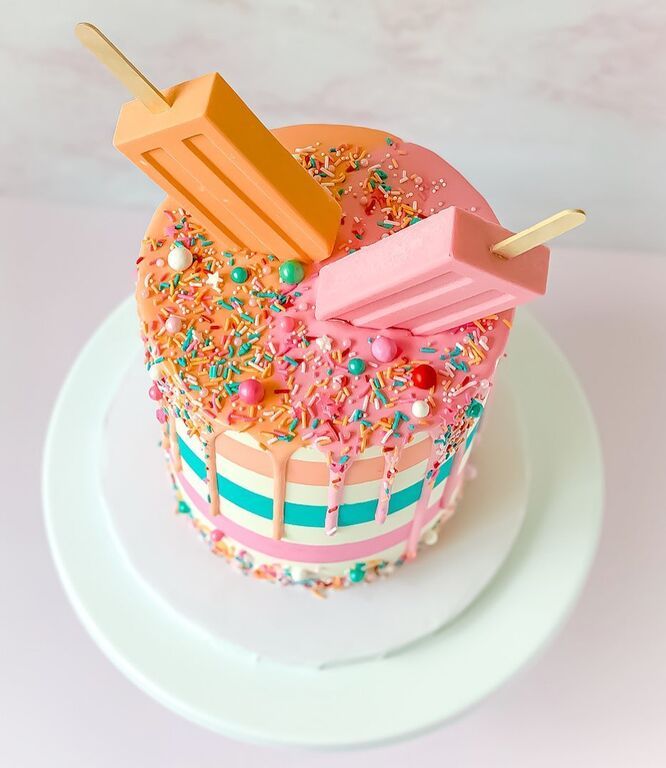 Πηγή φωτογραφιών: Instagram @wonderfulwhittycakes