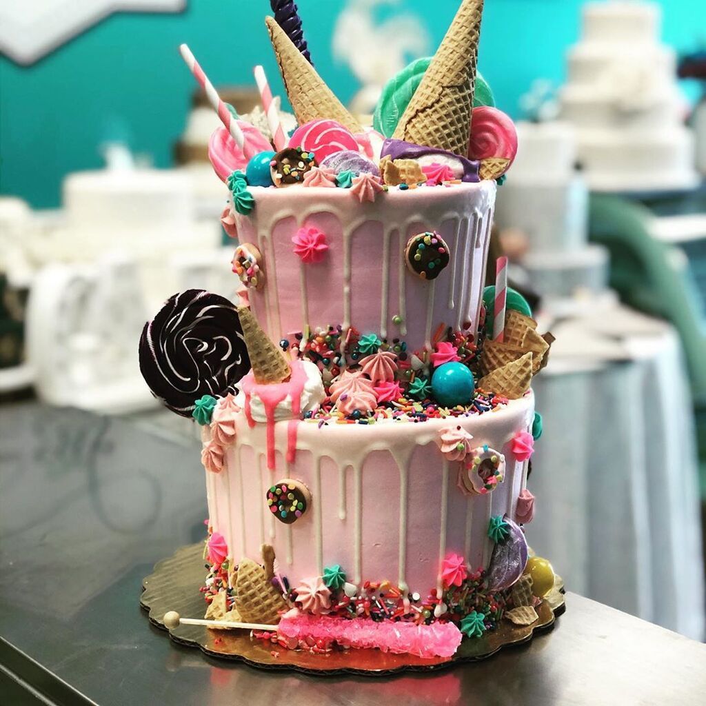 Πηγή φωτογραφιών: Instagram @thecakediner_