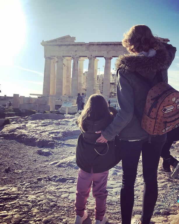 Έφη Αλεβίζου: Αυτή είναι η κούκλα κόρη της (pics)