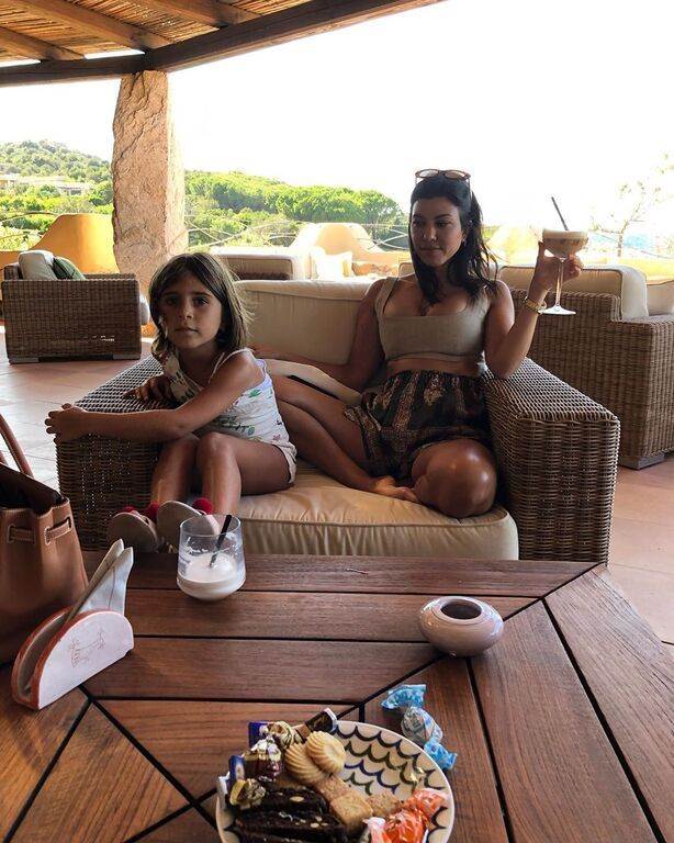 Τι δεν γνωρίζετε για τα παιδιά της Kourtney Kardashian (pics+vid)
