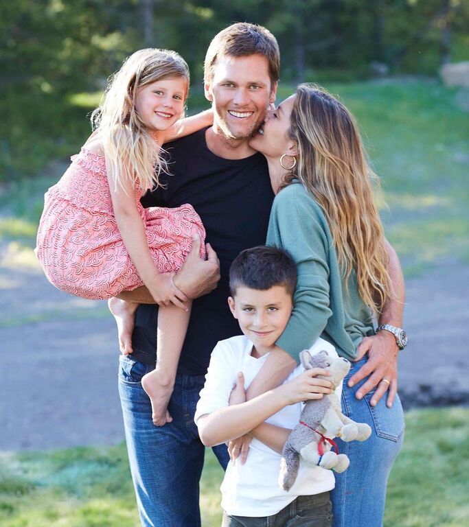 Gisele Bündchen: Δημοσίευσε δύο φανταστικές φωτογραφίες με τα παιδιά της