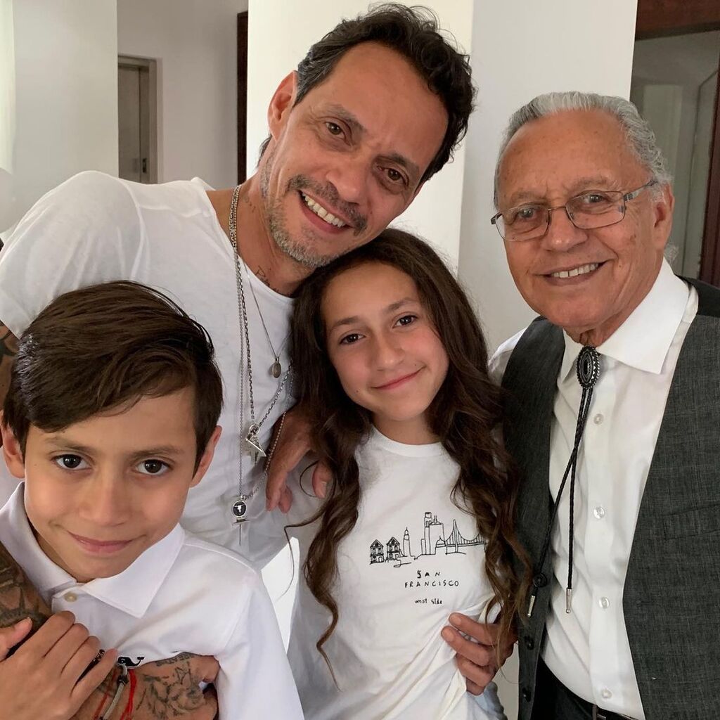 Η κόρη της Jennifer Lopez μιλά για το παιδικό βιβλίο που έγραψε (vid)