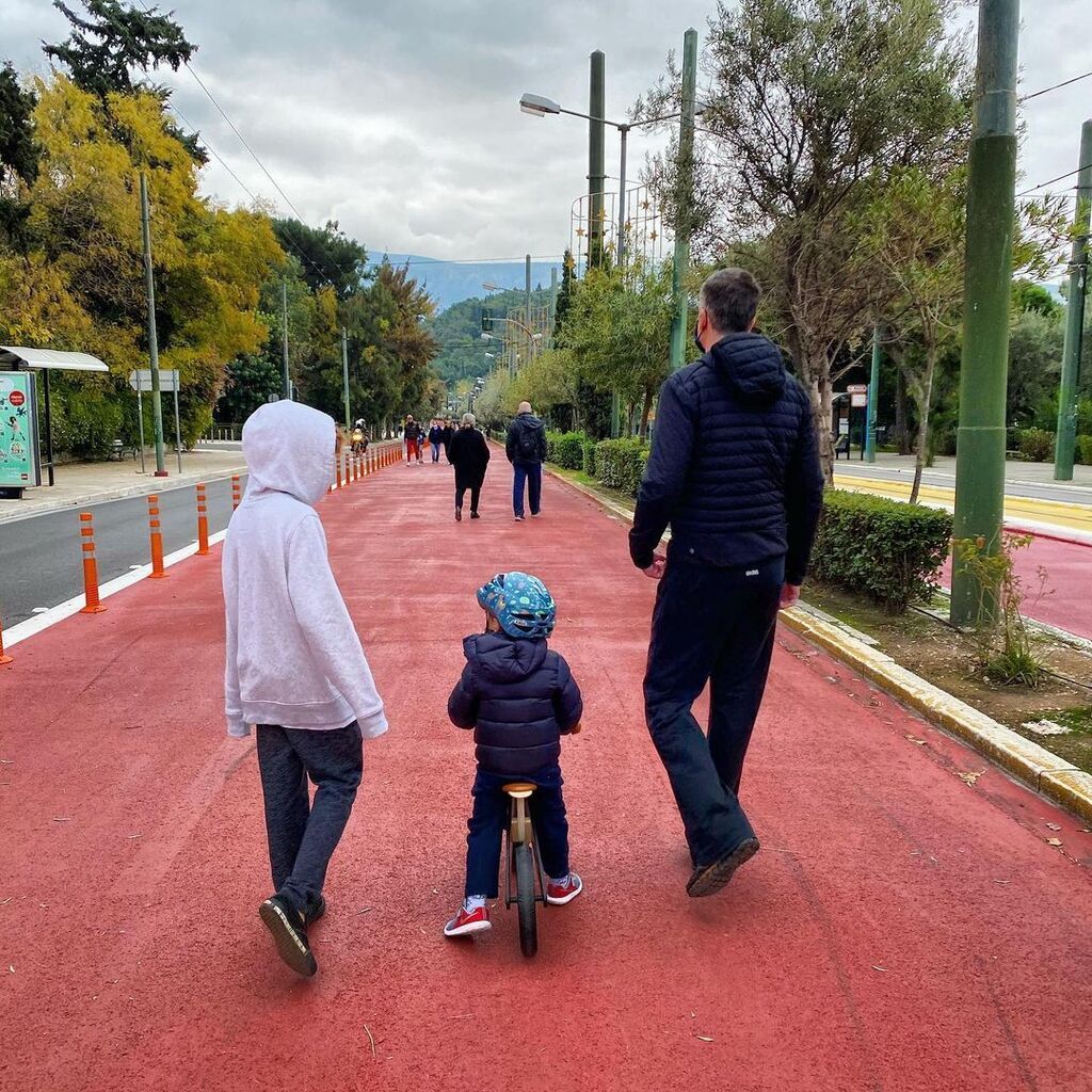 Κώστας Μπακογιάννης: Η κόρη του είχε γενέθλια- Δείτε την πρωτότυπη τούρτα