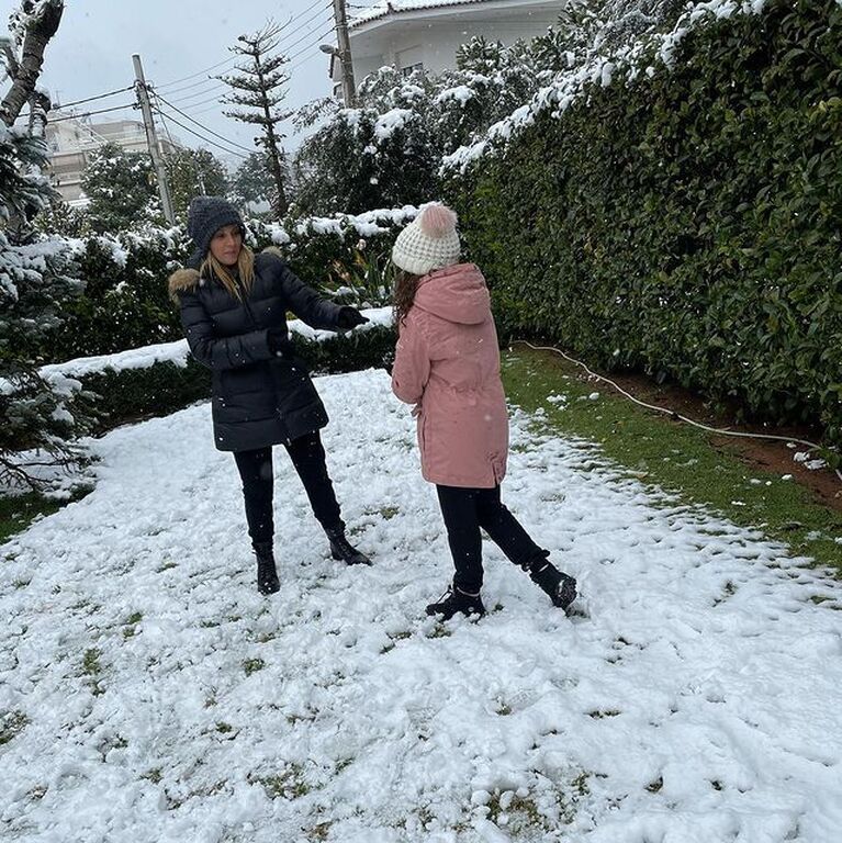 Ηλέκτρα Λύρα: Σπάνιο βίντεο-Δείτε τη να τραγουδά σε συναυλία της μαμάς της