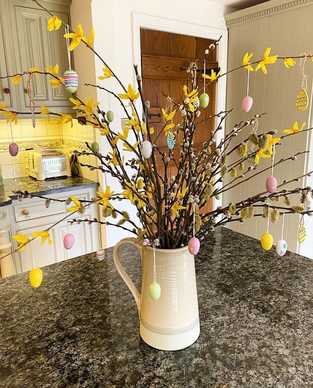 πηγή φωτογραφίας: Hashtag instagram #eastertree