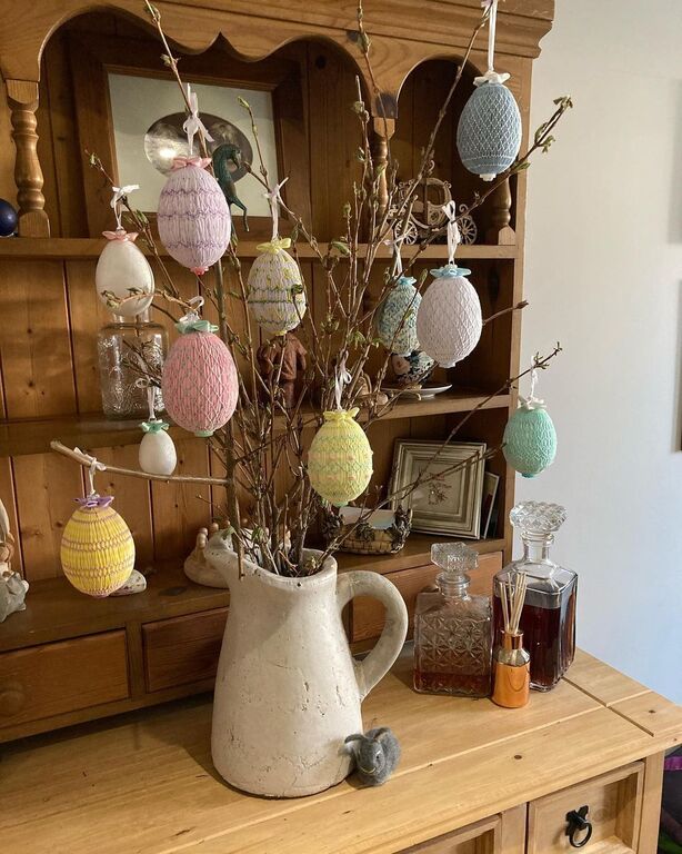 πηγή φωτογραφίας: Hashtag instagram #eastertree