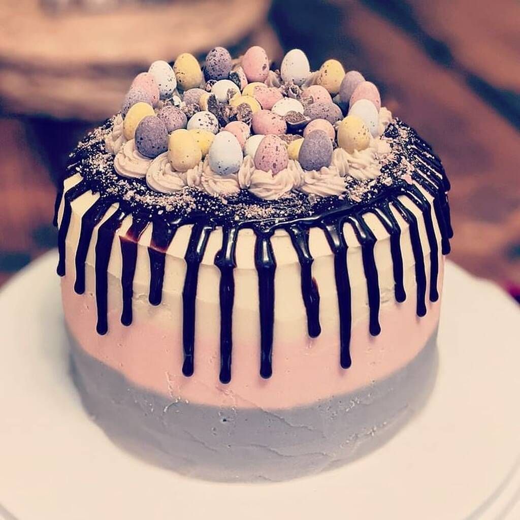 Instagram @amymadecakes