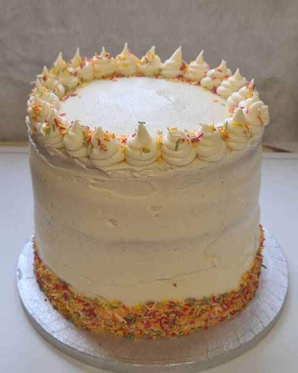 Instagram @cakes_bychloep