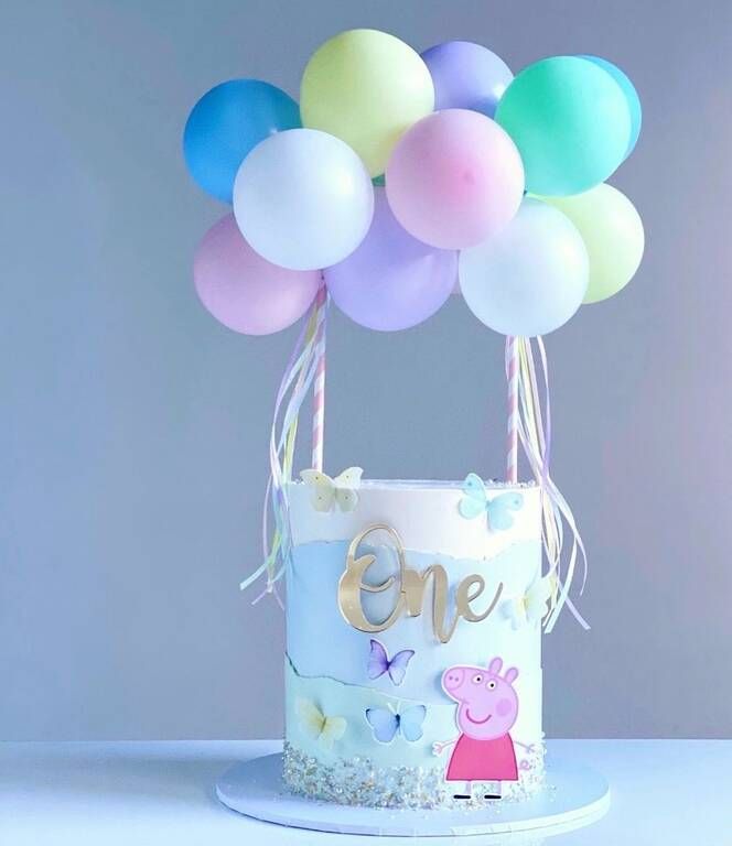 Instagram @katiecoopcakes
