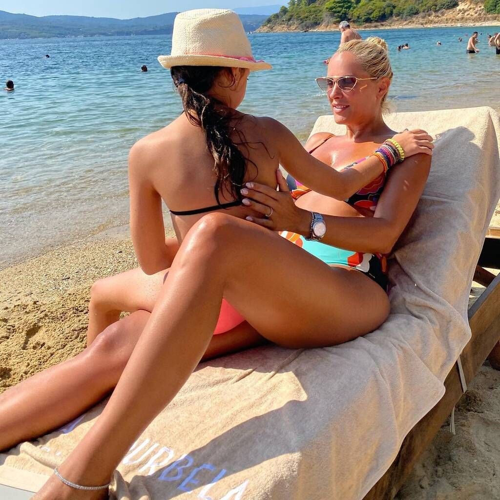Έλενα Ασημακοπούλου: "Filter…LOVE….???
#mylove #mylife #myeverything #loveyoutothemoonandback #mariarosaria"