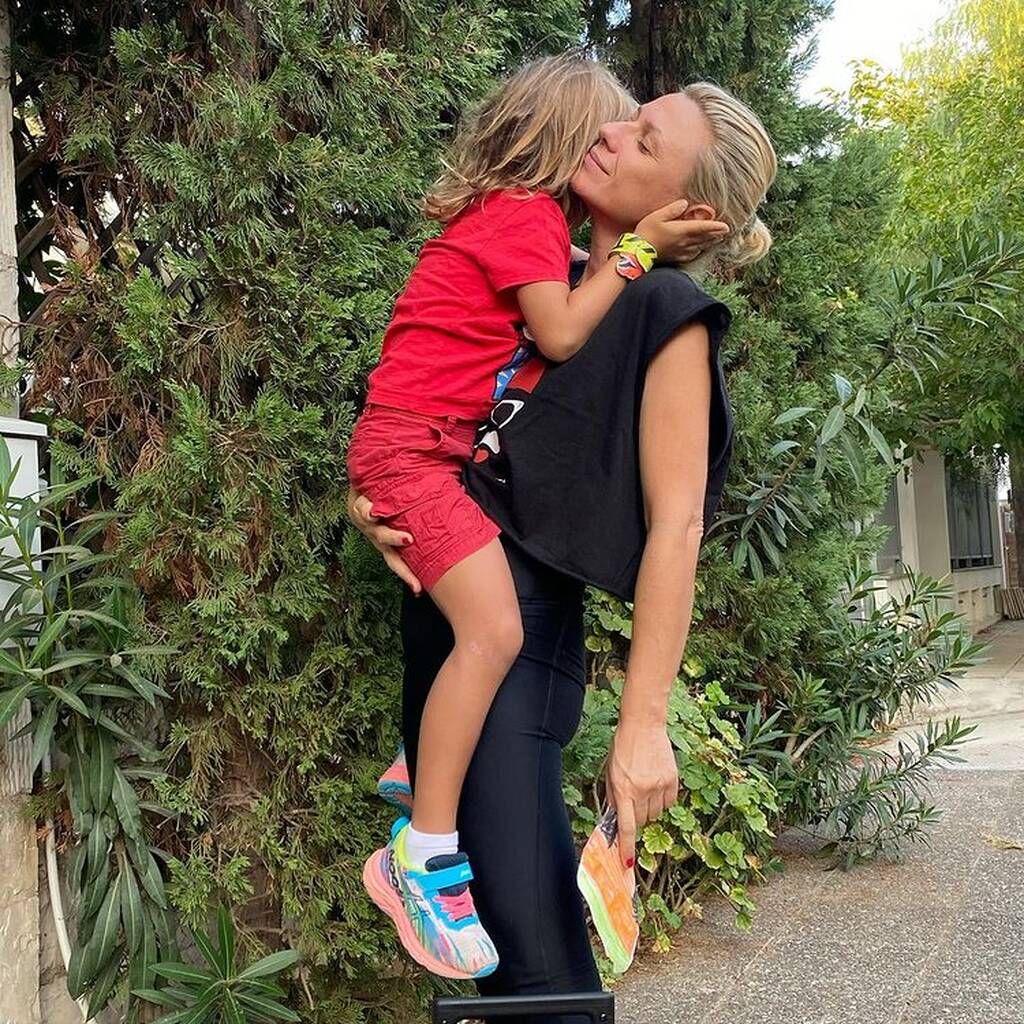 Κατερίνα Καραβάτου: "Ας πάνε φέτος όλα καλά! Καλή σχολική χρονιά σε όλα τα παιδιά μας, με υγεία και χαρά!"