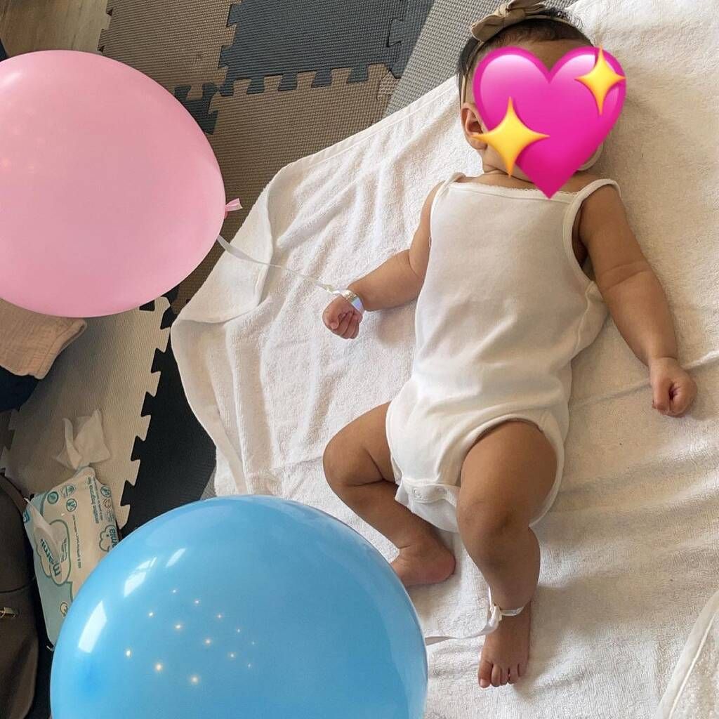 instagram @tinypetalsbabymassage