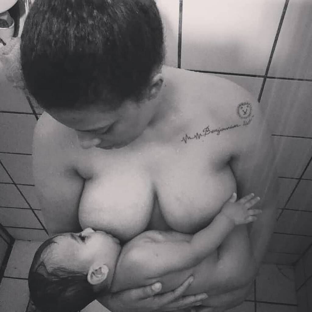 Instagram / breastfeedingnewborn