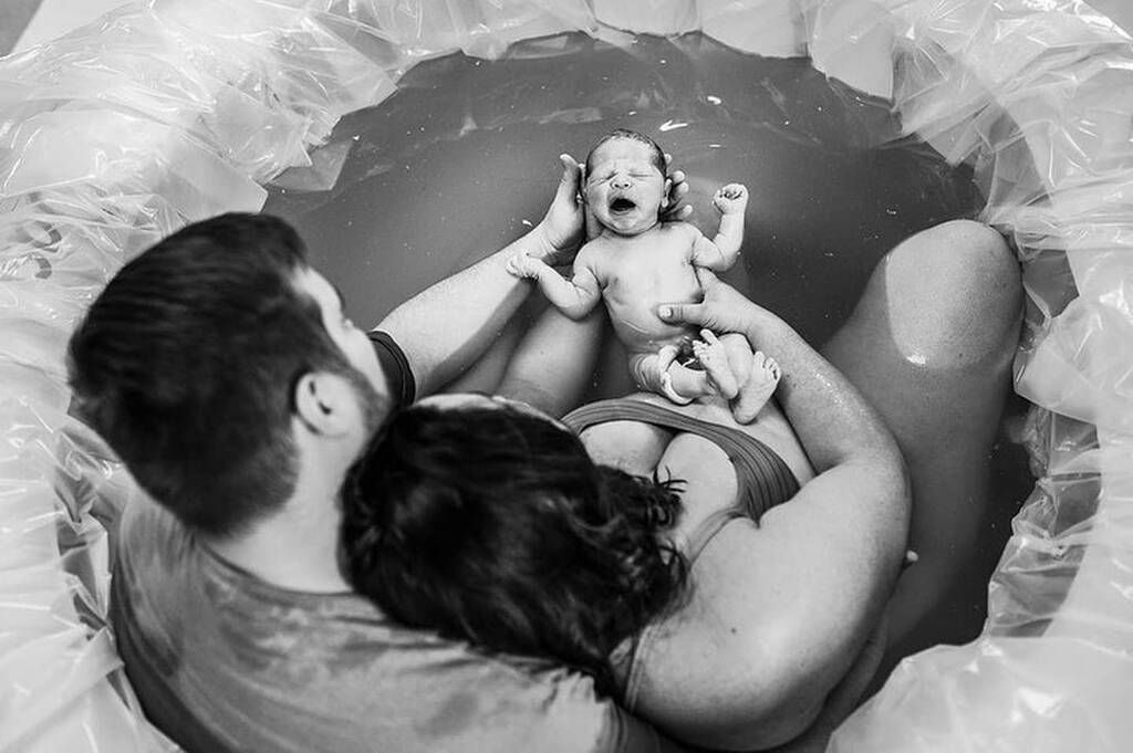 instagram @ bethfarnsworthphotodoula