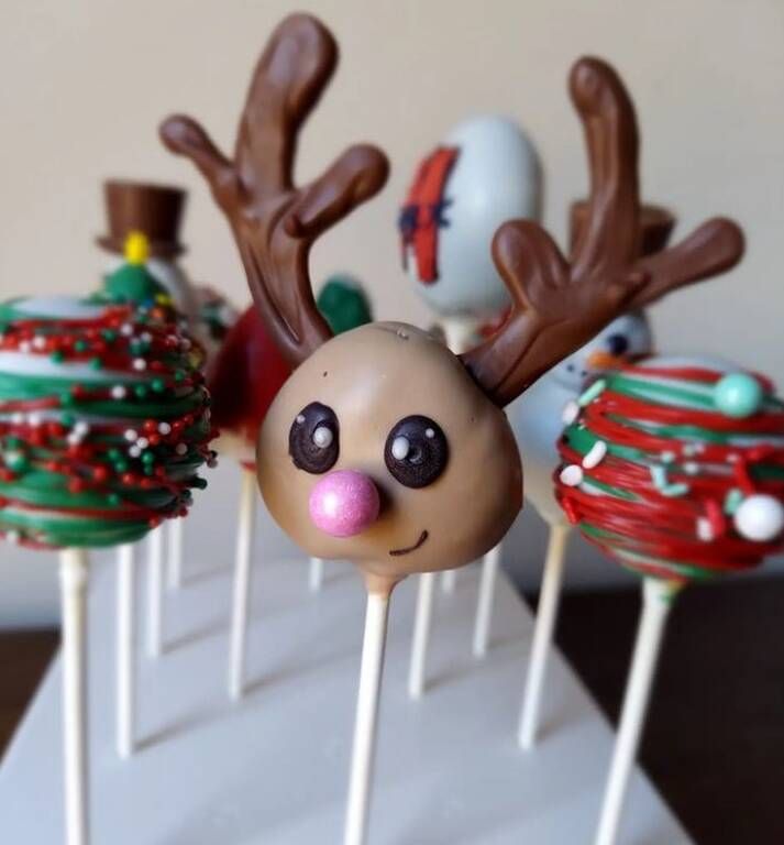 Πηγή ωφωτογραφίας: Instagram / mylittlecakepopmolds