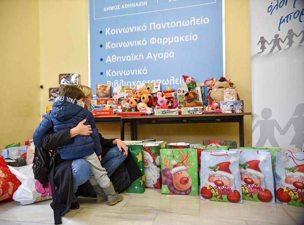 Σία Κοσιώνη: Αγκαλιά με τον γιο της - Η νέα τρυφερή φώτο στον λογαριασμό της
