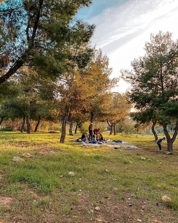 Η Κατερίνα Παπουτσάκη σε μια απίθανη φώτο με τον γιο της