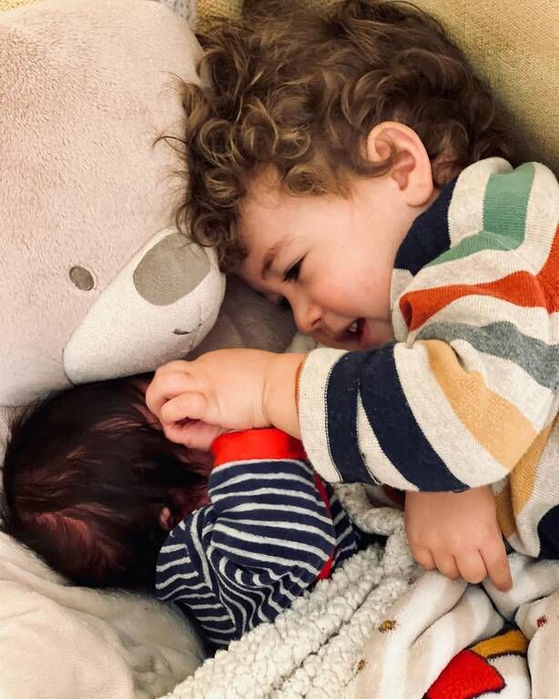 Κλέλια Πανταζή: Ο μικρός της γιος είναι φτυστός με τον μεγάλο του αδερφό