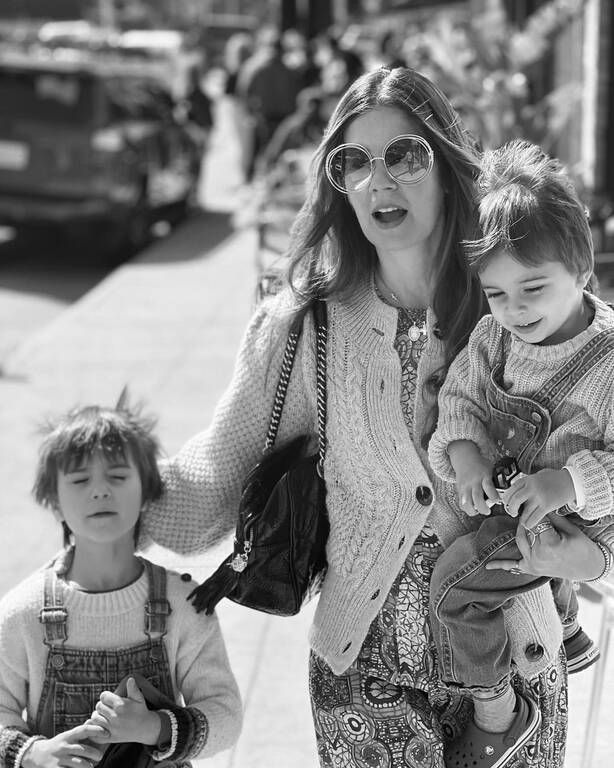 Η ηθοποιός δημοσιεύσει συχνά φωτογραφίες από τις βόλτες τους στο ηλιόλουστο L.A.
