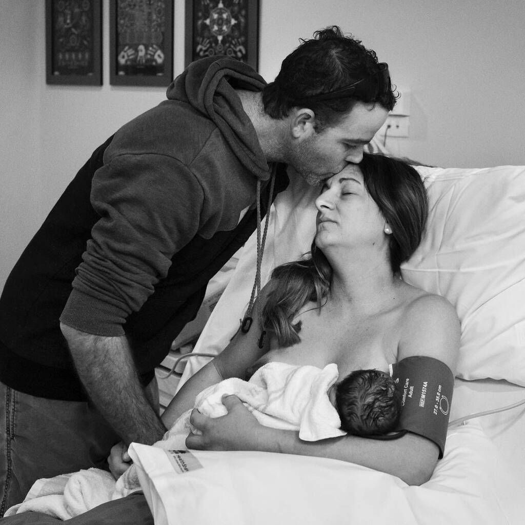 Η ηρεμία μετά την κούραση - Πηγή φωτογραφίας: Instagram / katekennedybirthphotography