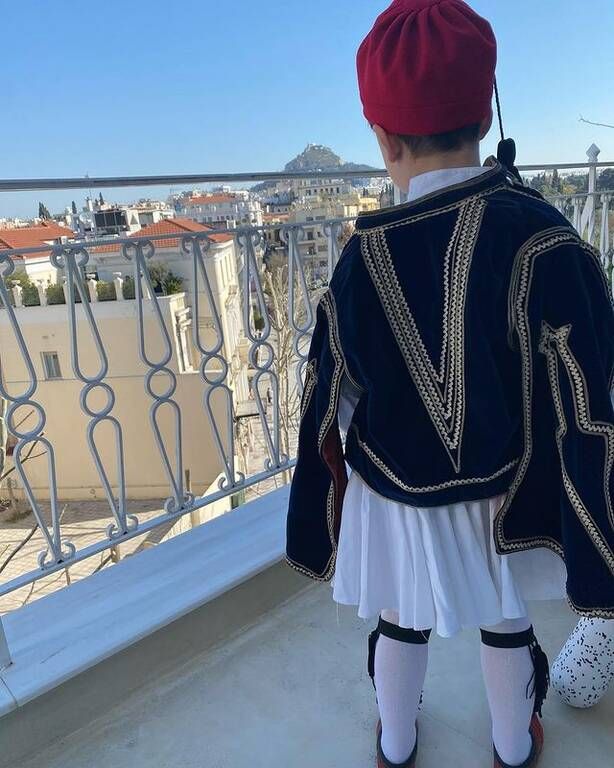 Σία Κοσιώνη: "Χρόνια πολλά Ελλάδα! #25march #anniversary #greece"