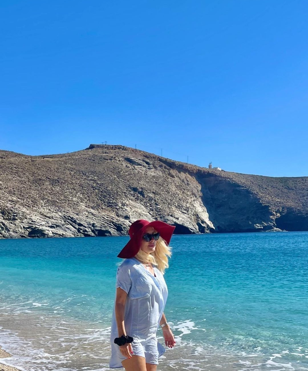 eleni-menegaki-anartisi.jpg