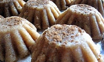 Ο πιο απλός και εύκολος σιμιγδαλένιος χαλβάς για την Καθαρά Δευτέρα!