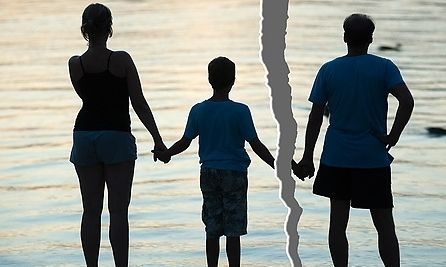 Οι αρνητικές επιπτώσεις του διαζυγίου στις μαμάδες και στα παιδιά