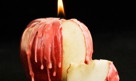 Αρωματικά κηροπήγια από… μήλα!