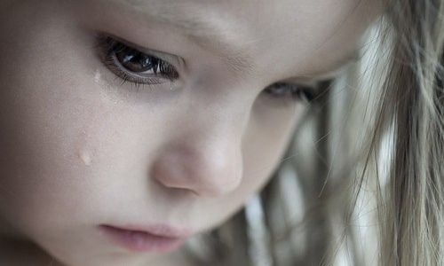 Έρευνα: Πώς η βία κάνει επιθετικά τα παιδιά!