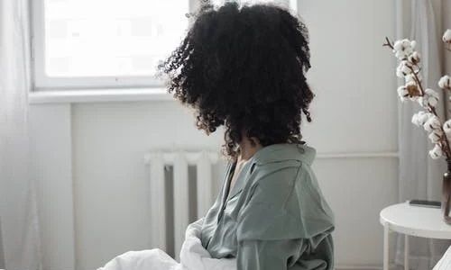Τι είναι η οστεοπόρωση και πώς επηρεάζει τη ζωή της γυναίκας; (vid)