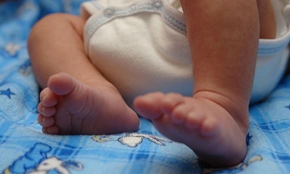 Απίστευτο περιστατικό ρατσισμού σε μαιευτήριο των ΗΠΑ!