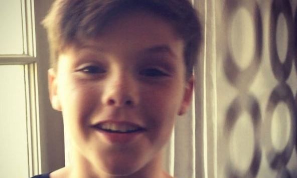 Ακούστε τον Cruz Beckham να τραγουδά... Ένας νέος Justin Bieber γεννιέται! (βίντεο)