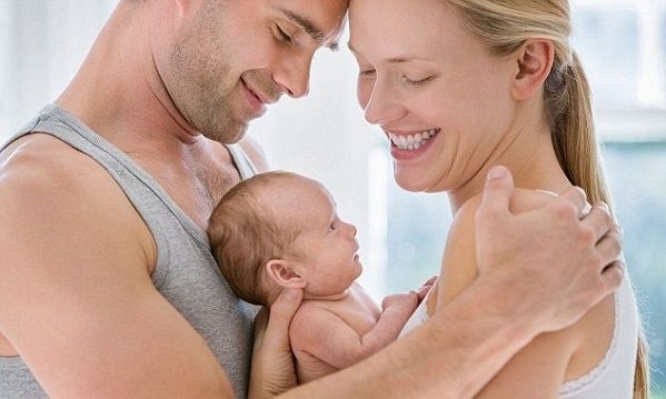 Tρία στα τέσσερα ζευγάρια που κάνουν θεραπεία υπογονιμότητας, τελικά θα αποκτήσουν παιδί