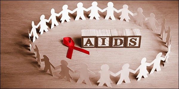 AIDS: Δώστε ένα μάθημα αγάπης στο παιδί σας!
