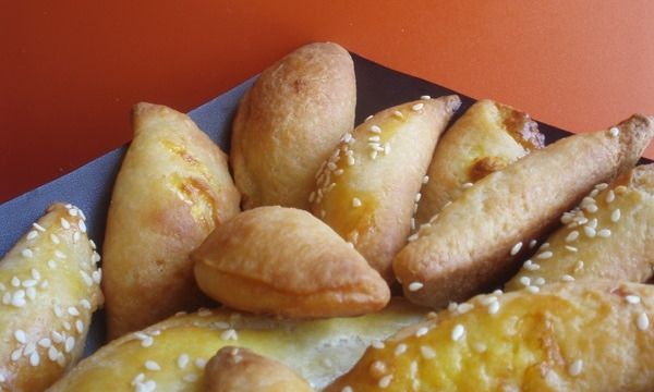 Συνταγή για τα πιο εύκολα και γρήγορα τυροπιτάκια