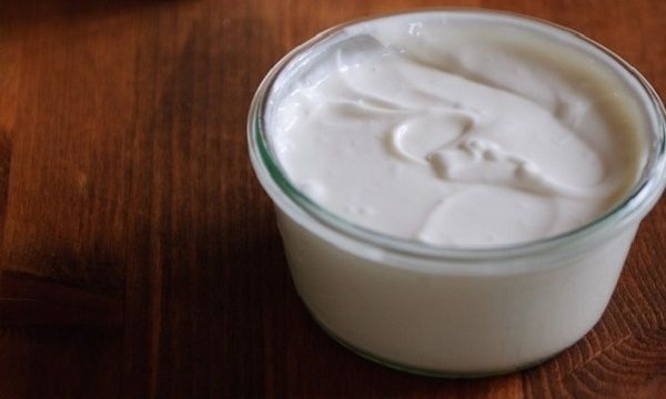 Φτιάξτε το δικό σας σπιτικό conditioner για τα μαλλιά με 2 μόνο υλικά!