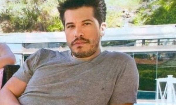 Χάρης Βαρθακούρης: Εκτός από δύο κόρες έχει κι ένα γιο! Μας τον αποκάλυψε (εικόνα)