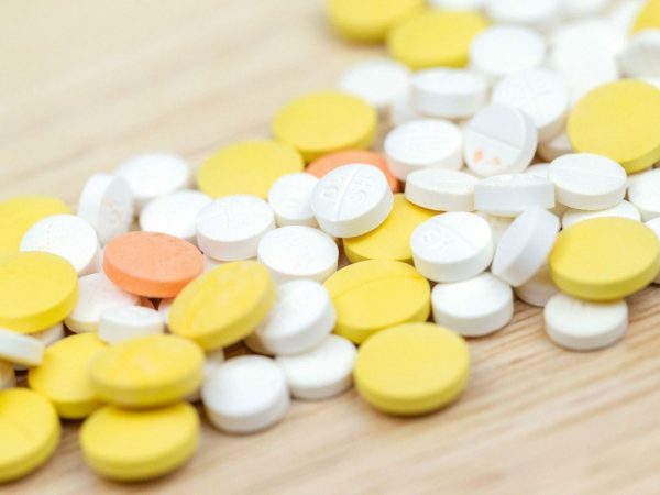 Παίρνετε αντιπηκτικά; Γιατί πρέπει να αποφεύγετε την ασπιρίνη