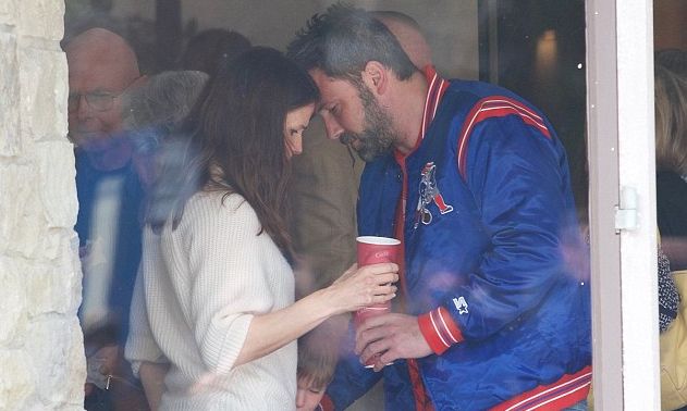 Jennifer Garner - Ben Affleck: Τι συμβαίνει μεταξύ τους; (pics)