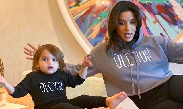 Η Eva Longoria εξηγεί γιατί επέλεξε να γίνει μαμά μετά τα 40