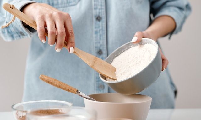 Tips για μαμάδες: 5 εναλλακτικοί τρόποι για να χρησιμοποιήσετε το αλεύρι