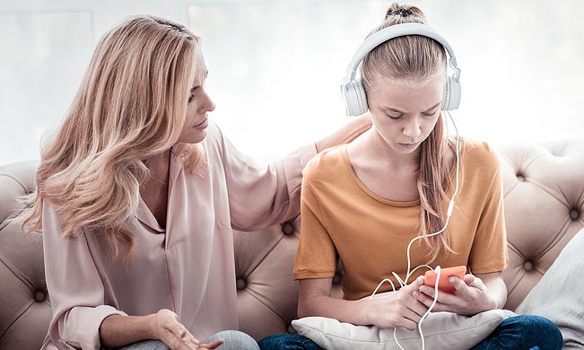 Όταν τα παιδιά μας κάνουν λάθος, πώς πρέπει να αντιδράσουμε;
