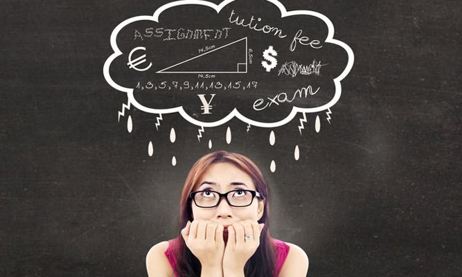 Κρίσεις πανικού στις πανελλήνιες εξετάσεις - Πώς μπορεί να τις διαχειριστεί ο μαθητής;