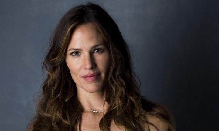 Jennifer Garner: Αποδέχτηκε την «καυτερή» πρόκληση και το διαδίκτυο κλαίει από τα γέλια (vid)