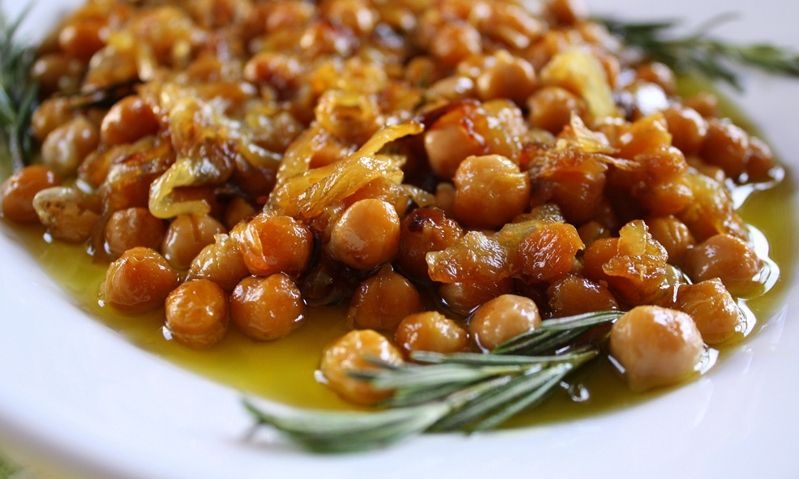 Ρεβύθια στο φούρνο: Πικάντικα και τραγανά!