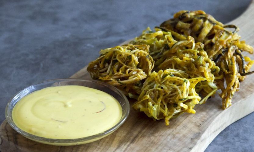 Τηγανίτες με λαχανικά (Pakoras) - Πώς θα τις φτιάξετε