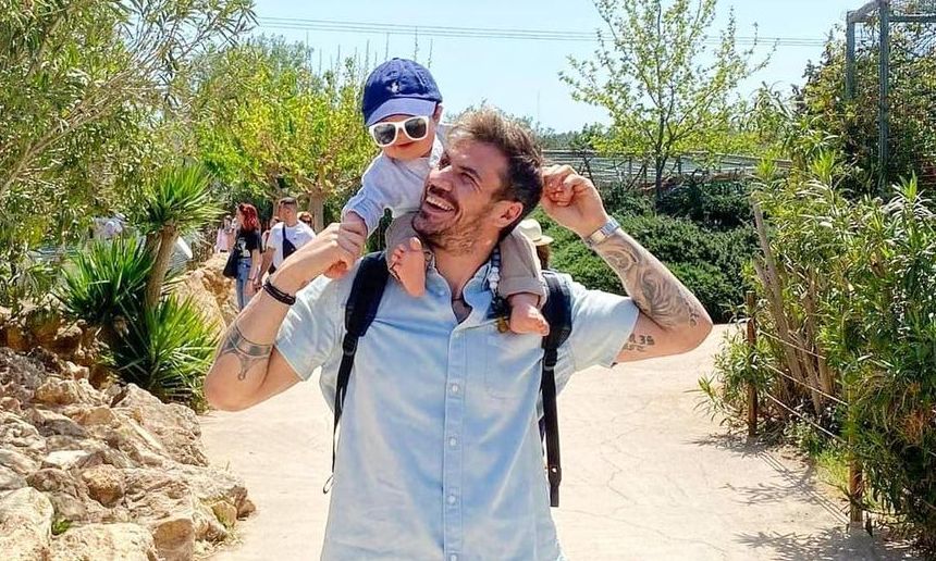 Πετρετζίκης – Παπαμιχαήλ: Το καλοκαίρι τους πριν γίνουν γονείς για δεύτερη φορά μέσα από φωτογραφίες