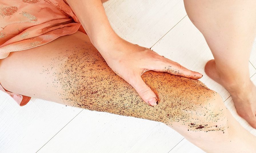 Tips για μαμάδες: Scrub με 3 υλικά για την αντιμετώπιση της κυτταρίτιδας